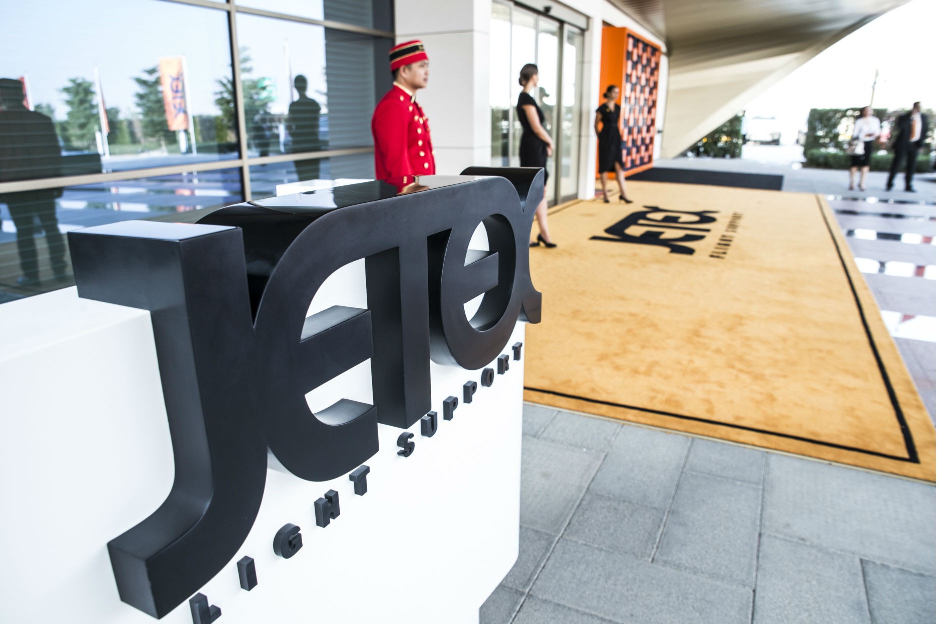 Jetex Vip Terminal Jetex Dubai Address : Jetex Flight Support, Dafza 6E Building, 29, Al ...